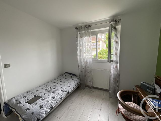 Afficher la photo en grand maison à vendre - 7 pièces - 148.6 m2 - GOURDON - 46 - MIDI-PYRENEES - Century 21 Lantoine Olivry Associés