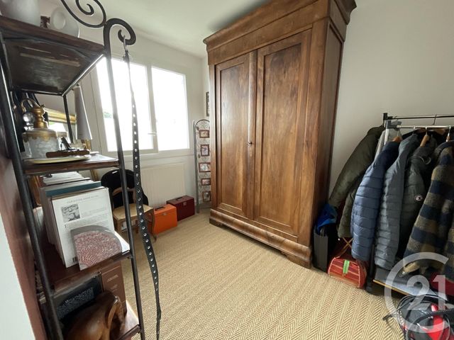 Afficher la photo en grand maison à vendre - 7 pièces - 148.6 m2 - GOURDON - 46 - MIDI-PYRENEES - Century 21 Lantoine Olivry Associés