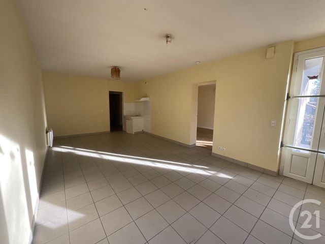 Afficher la photo en grand immeuble à vendre - 198.23 m2 - GOURDON - 46 - MIDI-PYRENEES - Century 21 Lantoine Olivry Associés