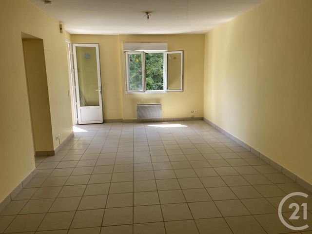Afficher la photo en grand immeuble à vendre - 198.23 m2 - GOURDON - 46 - MIDI-PYRENEES - Century 21 Lantoine Olivry Associés
