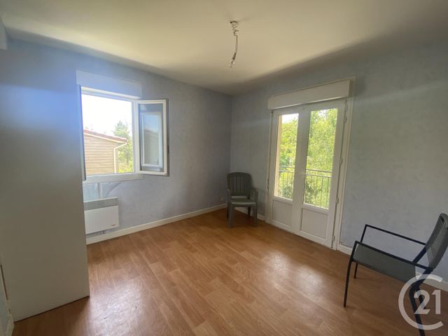 Afficher la photo en grand immeuble à vendre - 198.23 m2 - GOURDON - 46 - MIDI-PYRENEES - Century 21 Lantoine Olivry Associés