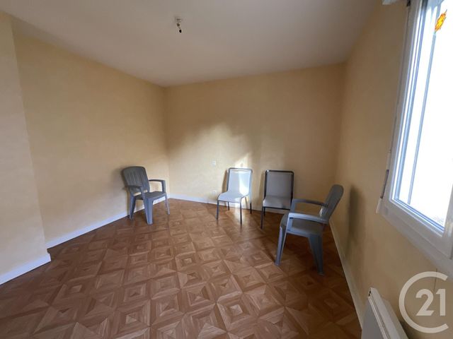 Afficher la photo en grand immeuble à vendre - 198.23 m2 - GOURDON - 46 - MIDI-PYRENEES - Century 21 Lantoine Olivry Associés