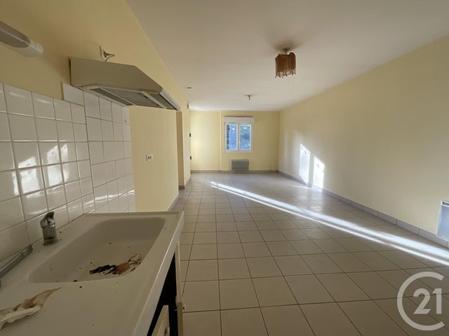 Afficher la photo en grand immeuble à vendre - 198.23 m2 - GOURDON - 46 - MIDI-PYRENEES - Century 21 Lantoine Olivry Associés