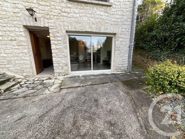 Appartement F2 à louer GOURDON