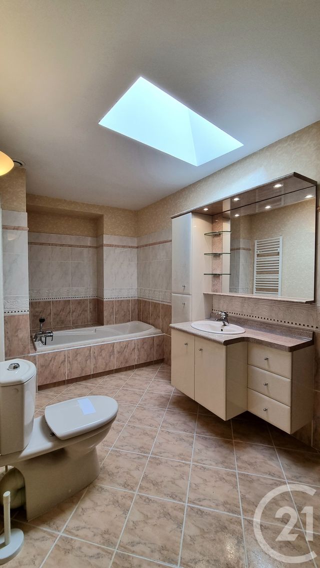 maison à vendre - 8 pièces - 197.0 m2 - GOURDON - 46 - MIDI-PYRENEES - Century 21 Lantoine Olivry Associés