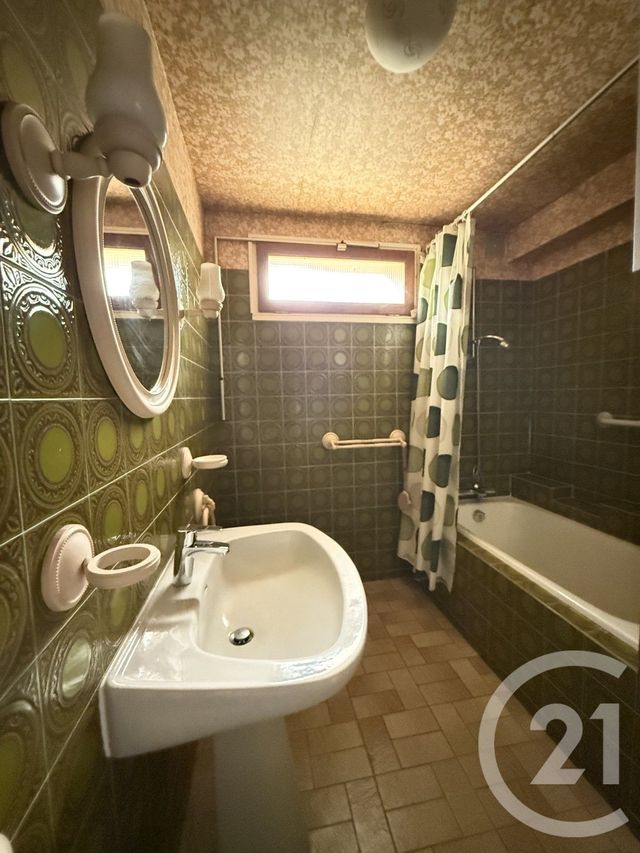 Afficher la photo en grand maison à vendre - 7 pièces - 115.65 m2 - LE VIGAN EN QUERCY - 46 - MIDI-PYRENEES - Century 21 Lantoine Olivry Associés