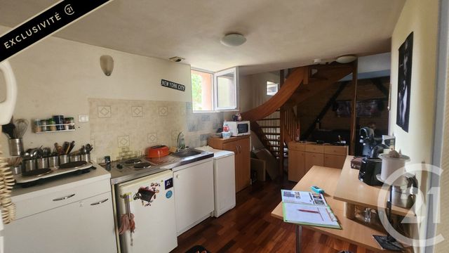 Afficher la photo en grand immeuble à vendre - 86.0 m2 - GOURDON - 46 - MIDI-PYRENEES - Century 21 Lantoine Olivry Associés