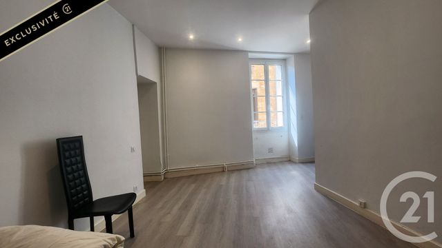 Appartement Studio à vendre - 1 pièce - 20.0 m2 - GOURDON - 46 - MIDI-PYRENEES - Century 21 Lantoine Olivry Associés