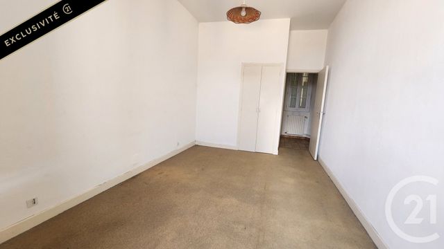 Appartement T3 à vendre - 3 pièces - 79.6 m2 - GOURDON - 46 - MIDI-PYRENEES - Century 21 Lantoine Olivry Associés