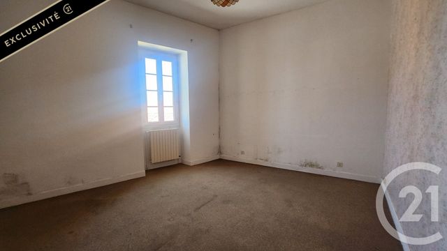Appartement T3 à vendre - 3 pièces - 79.6 m2 - GOURDON - 46 - MIDI-PYRENEES - Century 21 Lantoine Olivry Associés