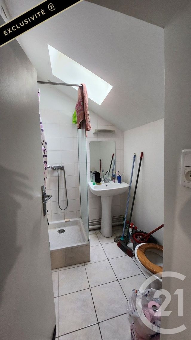 Appartement T1 à vendre - 1 pièce - 30.5 m2 - GOURDON - 46 - MIDI-PYRENEES - Century 21 Lantoine Olivry Associés