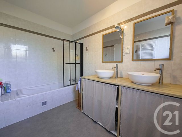 maison à vendre - 6 pièces - 142.15 m2 - SALVIAC - 46 - MIDI-PYRENEES - Century 21 Lantoine Olivry Associés