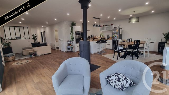 maison à vendre - 4 pièces - 114.7 m2 - CENAC ET ST JULIEN - 24 - AQUITAINE - Century 21 Lantoine Olivry Associés