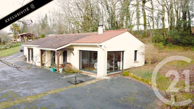 maison à vendre - 4 pièces - 114.7 m2 - CENAC ET ST JULIEN - 24 - AQUITAINE - Century 21 Lantoine Olivry Associés