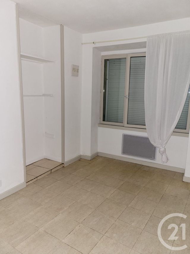 Appartement F2 à louer GOURDON