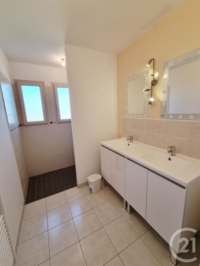 maison à louer - 3 pièces - 96.15 m2 - LEOBARD - 46 - MIDI-PYRENEES - Century 21 Lantoine Olivry Associés