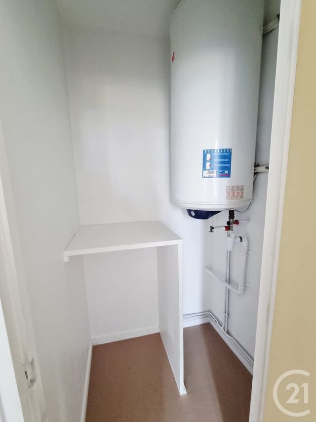 Appartement F2 à louer - 2 pièces - 38.28 m2 - GOURDON - 46 - MIDI-PYRENEES - Century 21 Lantoine Olivry Associés