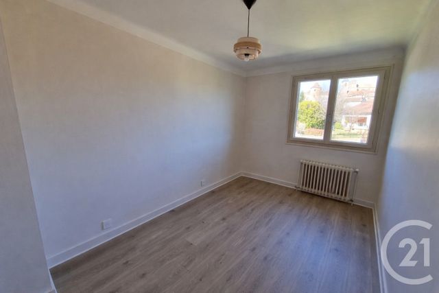 maison à louer - 5 pièces - 80.42 m2 - GOURDON - 46 - MIDI-PYRENEES - Century 21 Lantoine Olivry Associés