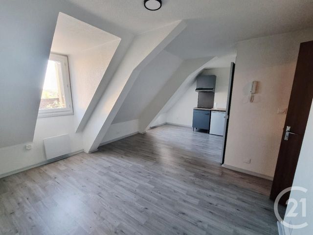 Appartement Studio à louer GOURDON