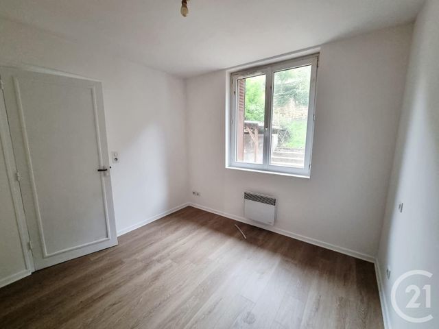 Appartement F3 à louer - 3 pièces - 51.68 m2 - GOURDON - 46 - MIDI-PYRENEES - Century 21 Lantoine Olivry Associés