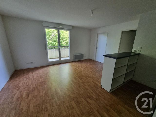 Appartement F2 à louer - 2 pièces - 40.46 m2 - GOURDON - 46 - MIDI-PYRENEES - Century 21 Lantoine Olivry Associés
