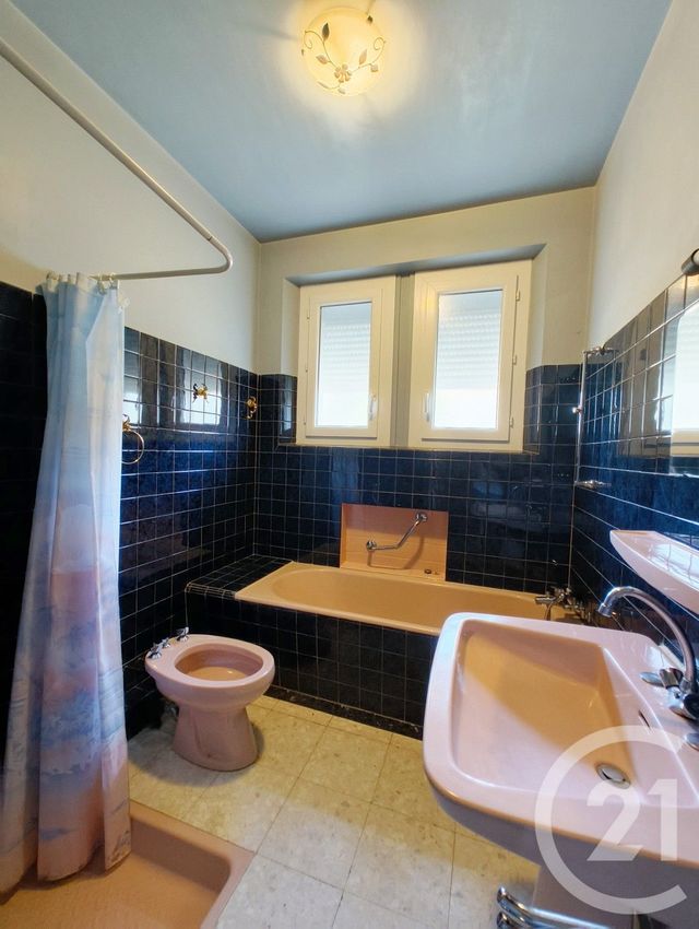 maison à vendre - 7 pièces - 187.62 m2 - GOURDON - 46 - MIDI-PYRENEES - Century 21 Lantoine Olivry Associés