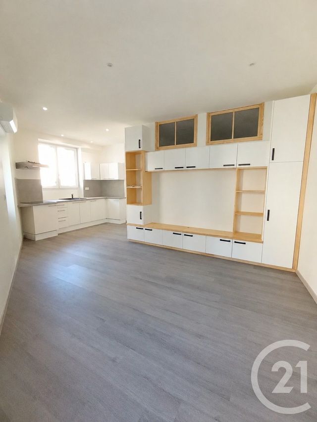 Appartement Studio à louer GOURDON