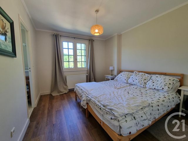 Afficher la photo en grand maison à vendre - 8 pièces - 170.0 m2 - CENAC ET ST JULIEN - 24 - AQUITAINE - Century 21 Lantoine Olivry Associés